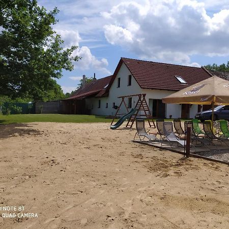 Apartmany Natalie Dvory nad Luznici Exteriér fotografie