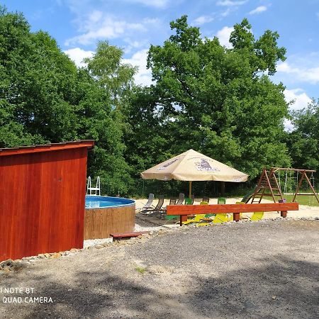 Apartmany Natalie Dvory nad Luznici Exteriér fotografie