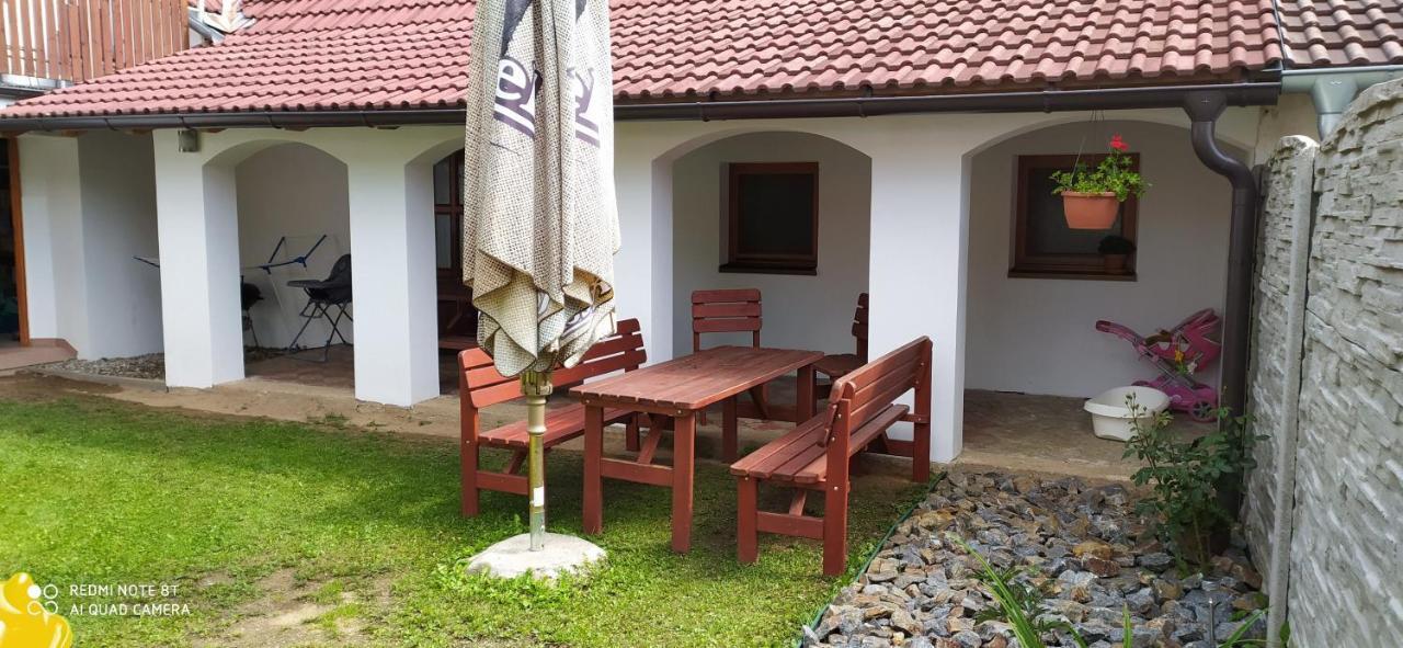 Apartmany Natalie Dvory nad Luznici Exteriér fotografie